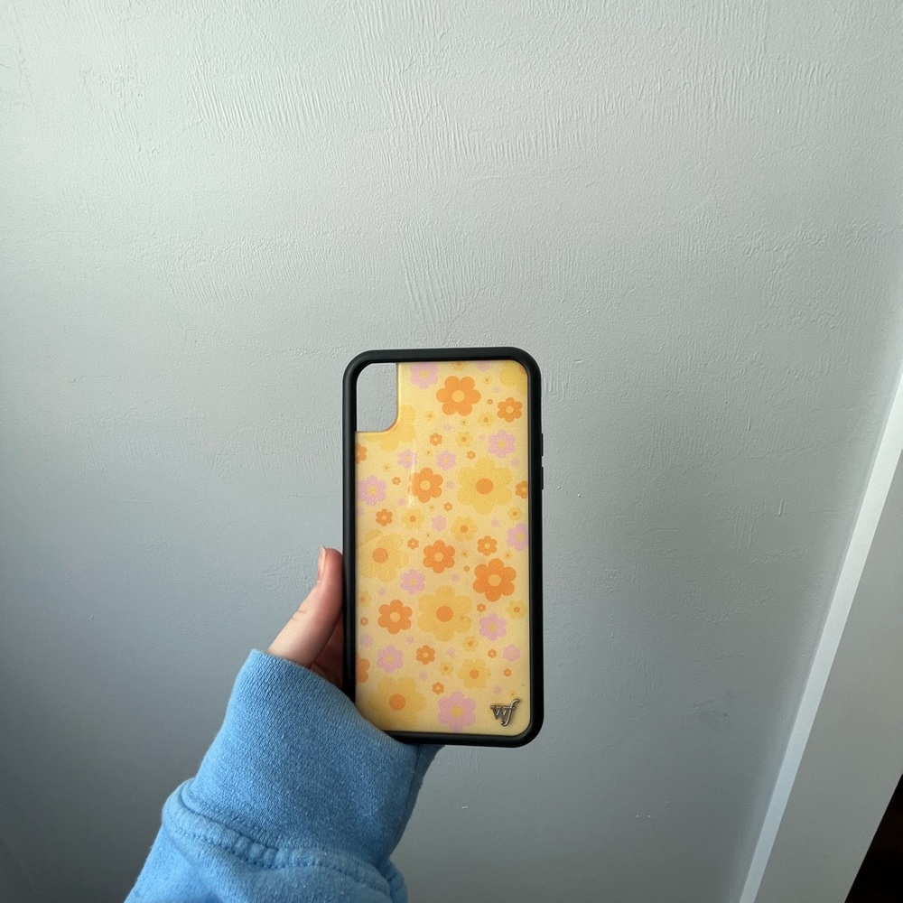iphone xr wildflower case